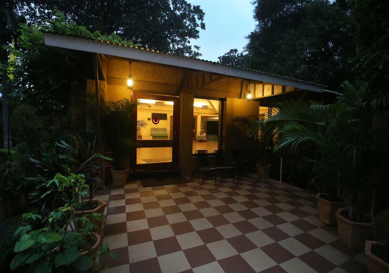 Mpt White Tiger Forest Lodge Tala  Luaran gambar
