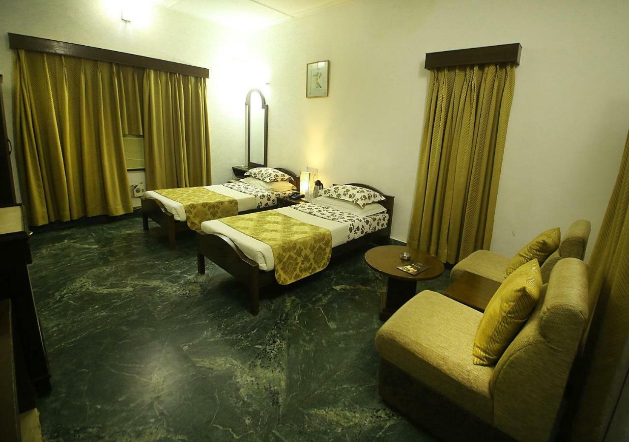 Mpt White Tiger Forest Lodge Tala  Luaran gambar